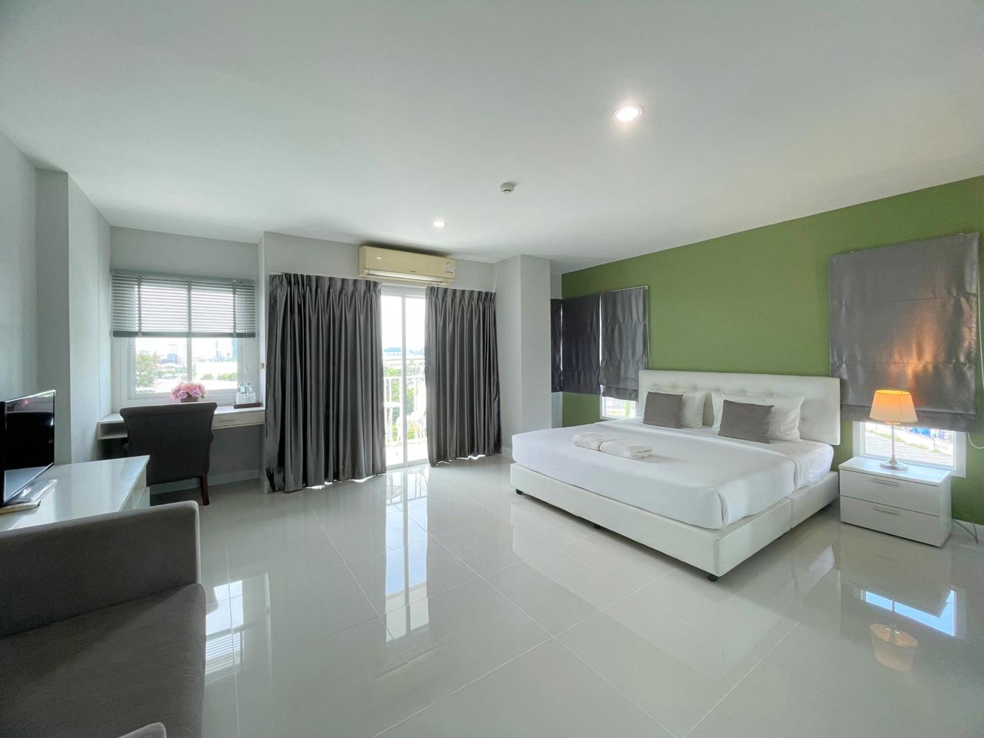 Baan Pattaya By Sabai Hotell Exteriör bild