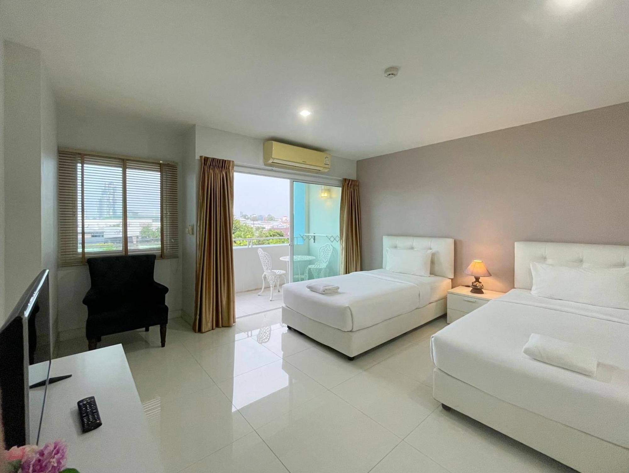 Baan Pattaya By Sabai Hotell Exteriör bild