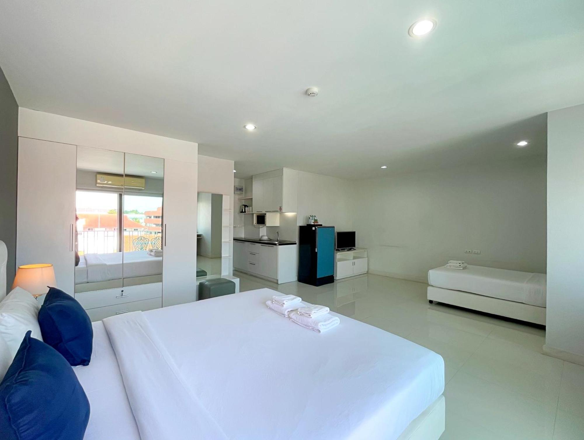 Baan Pattaya By Sabai Hotell Rum bild