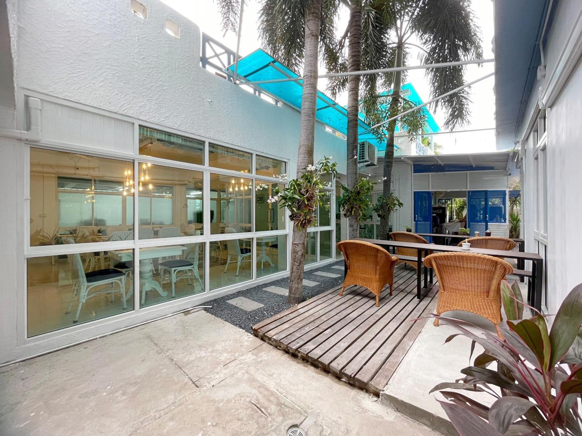 Baan Pattaya By Sabai Hotell Exteriör bild